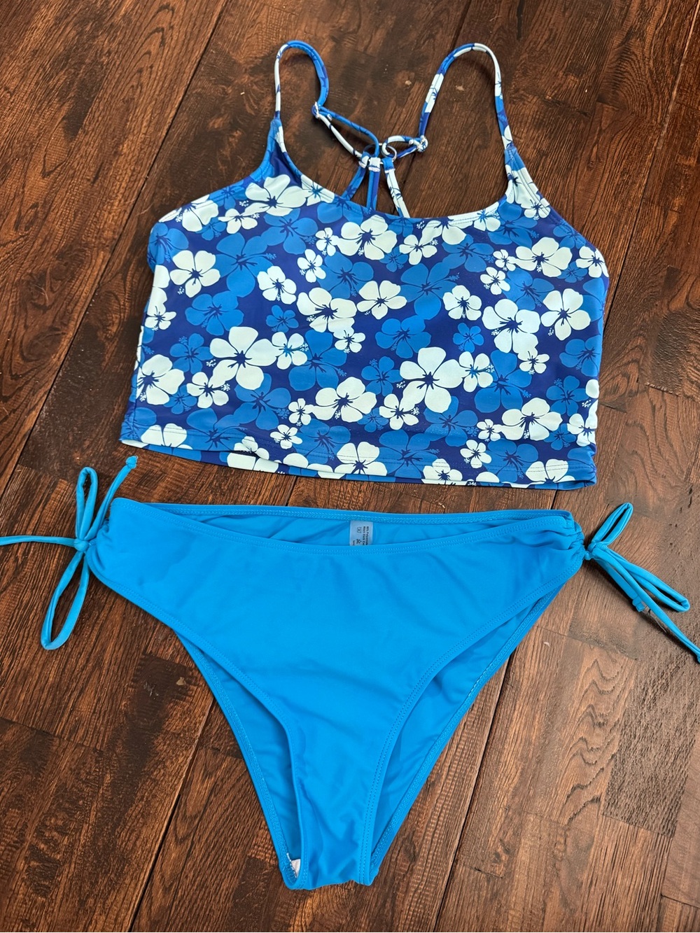 SHEIN Blue Floral Crop Tankini Top with Solid Blue Bottom Size L